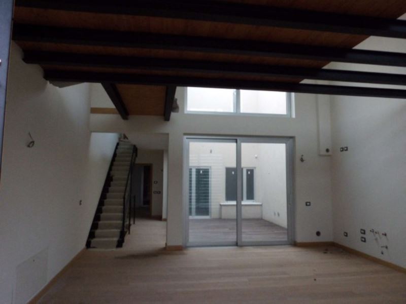 Immagine 11 di Villetta a schiera in vendita  in Via San Benedetto 7 a Brescia