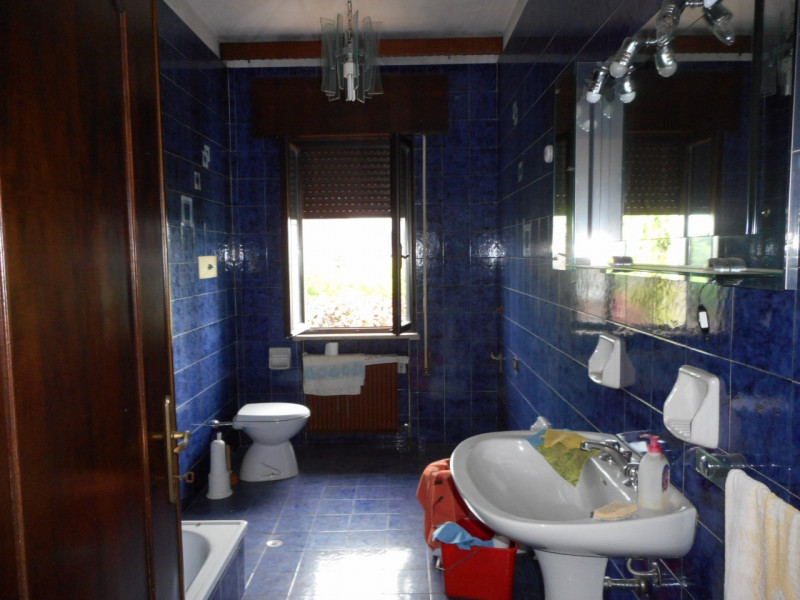 Immagine 14 di Casa indipendente in vendita  in via carlesse a Dueville