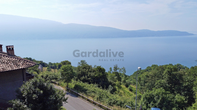 Immagine 8 di Casa indipendente in vendita  in Via Musaga a Gargnano