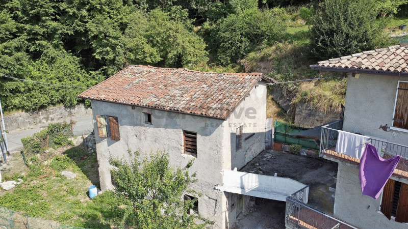 Immagine 9 di Casa indipendente in vendita  in Via Musaga a Gargnano