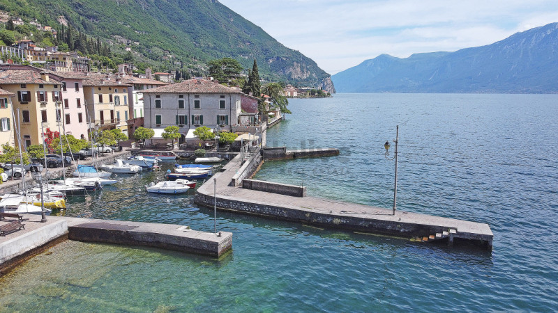 Immagine 2 di Appartamento in vendita  in Via Porto 4 a Gargnano