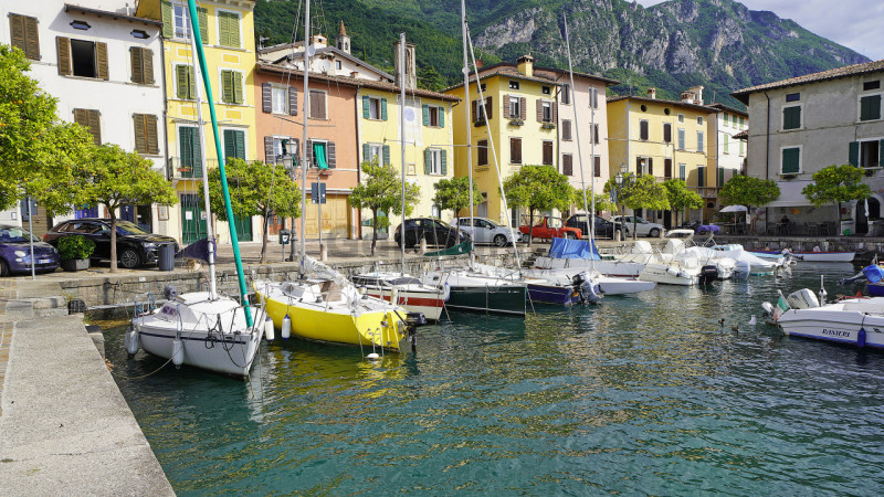 Immagine 11 di Appartamento in vendita  in Via Porto 4 a Gargnano
