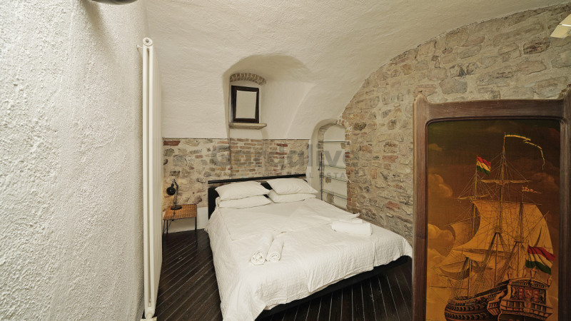 Immagine 12 di Appartamento in vendita  in Via Porto 4 a Gargnano