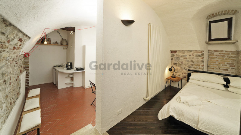 Immagine 14 di Appartamento in vendita  in Via Porto 4 a Gargnano