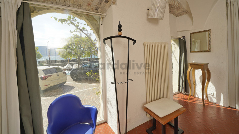 Immagine 22 di Appartamento in vendita  in Via Porto 4 a Gargnano