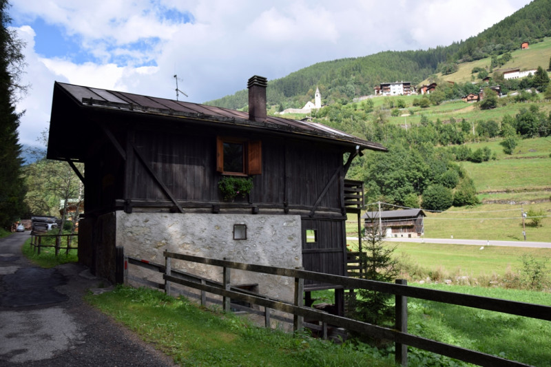 Immagine 19 di Rustico / casale in vendita  a Rabbi