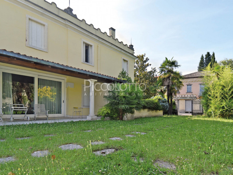 Immagine 8 di Villa in vendita  in via Roma a Fonte