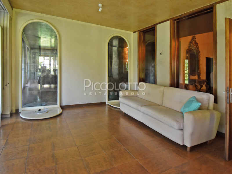 Immagine 16 di Villa in vendita  in via Roma a Fonte