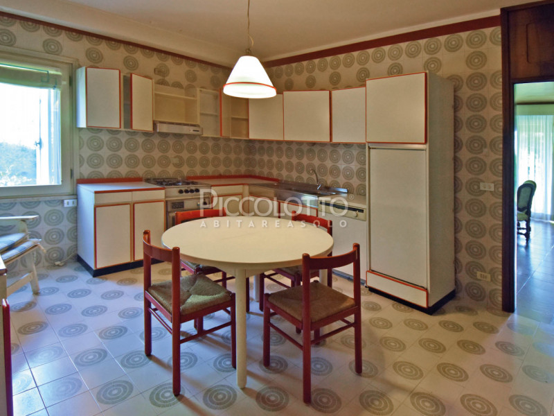 Immagine 19 di Villa in vendita  in via Roma a Fonte