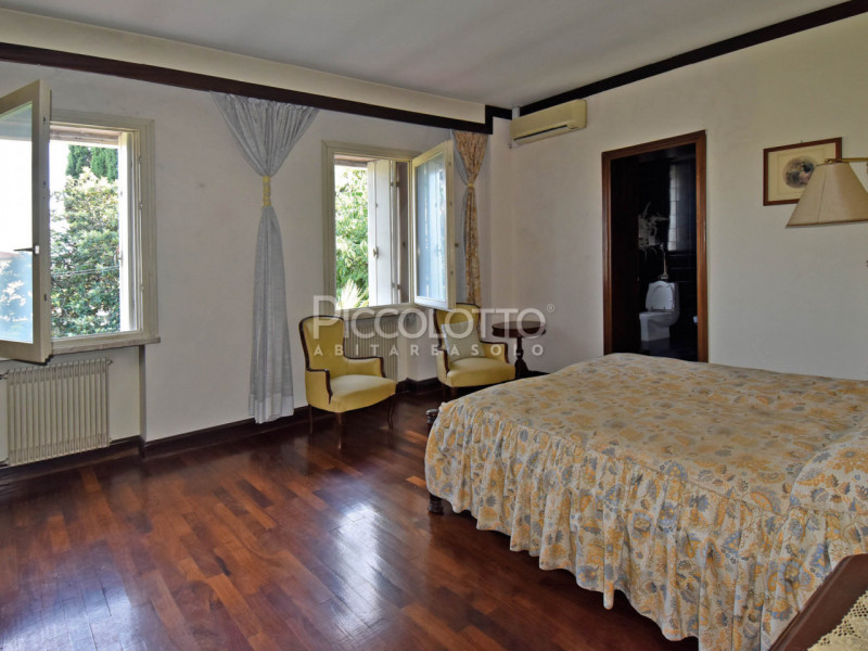 Immagine 21 di Villa in vendita  in via Roma a Fonte