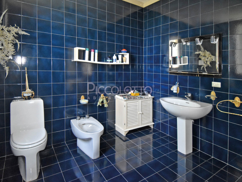 Immagine 22 di Villa in vendita  in via Roma a Fonte