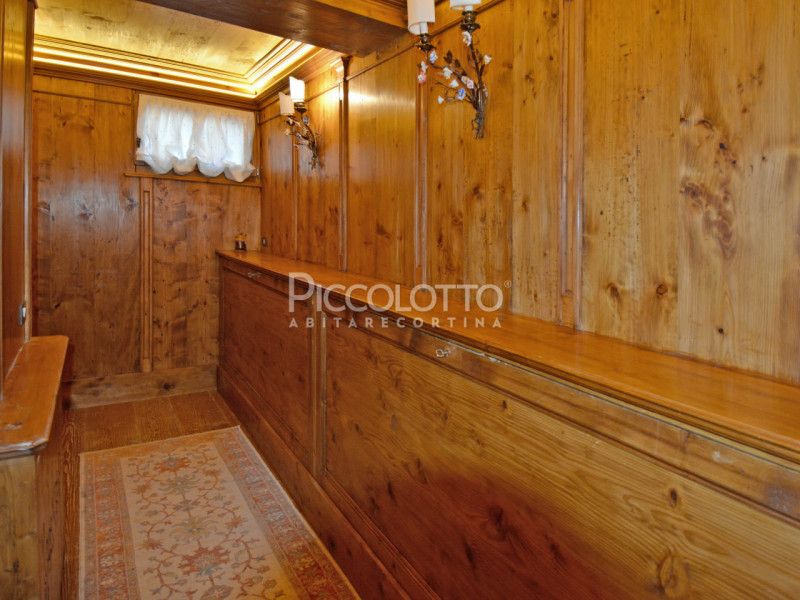 Immagine 13 di Appartamento in affitto  in Cademai a Cortina D'ampezzo