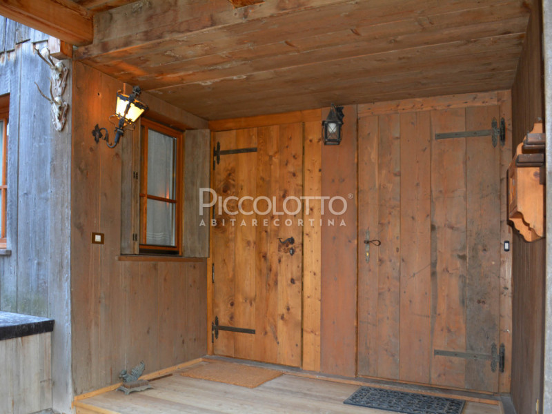 Immagine 17 di Appartamento in affitto  in Cademai a Cortina D'ampezzo