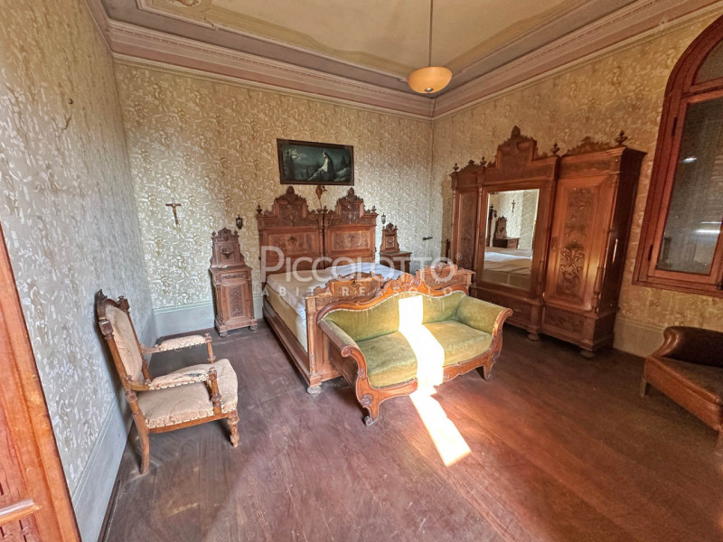 Immagine 11 di Villa in vendita  in via san Giorgio a Cavaso Del Tomba