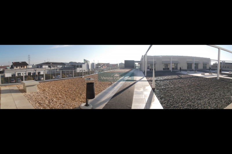 Immagine 9 di Ufficio in affitto  in Viale Postumia, 37 a Villafranca Di Verona