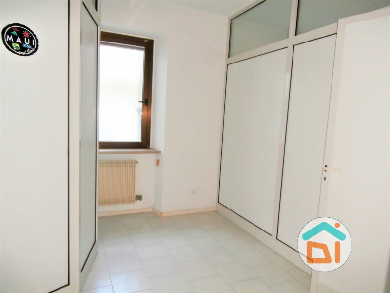 Immagine 10 di Ufficio in vendita  in calle corona a Gradisca D'isonzo