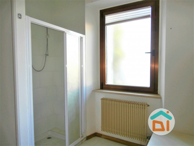 Immagine 18 di Ufficio in vendita  in calle corona a Gradisca D'isonzo