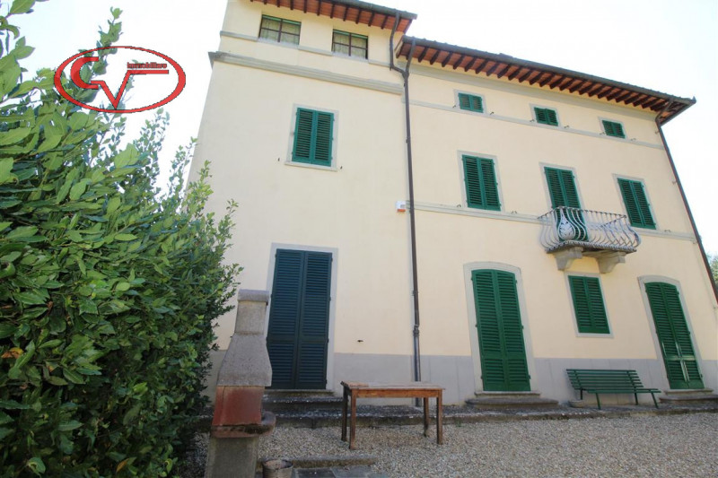 Immagine 13 di Villa in vendita  in via xxv aprile a Bucine