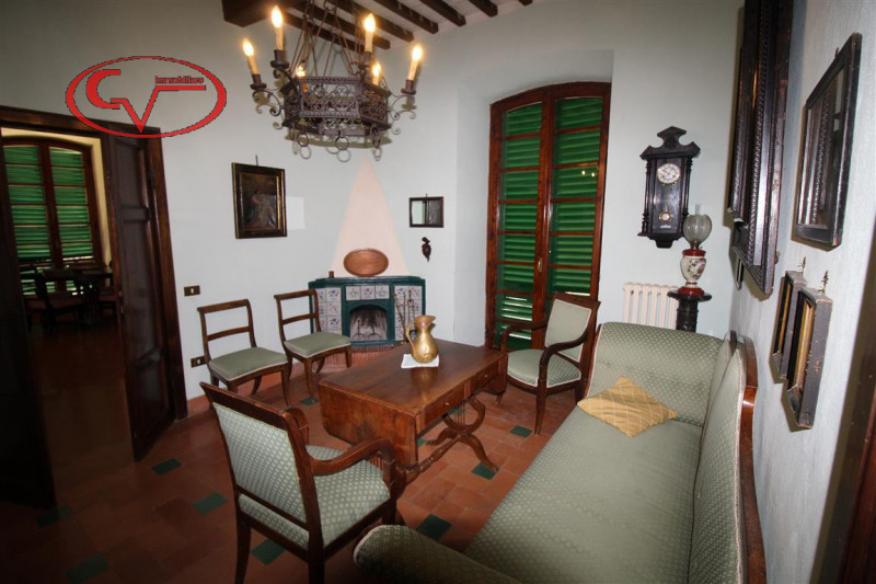 Immagine 19 di Villa in vendita  in via xxv aprile a Bucine