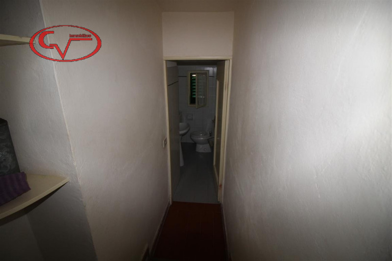 Immagine 25 di Villa in vendita  in via xxv aprile a Bucine