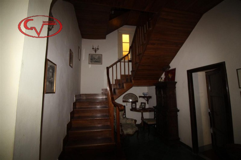 Immagine 28 di Villa in vendita  in via xxv aprile a Bucine