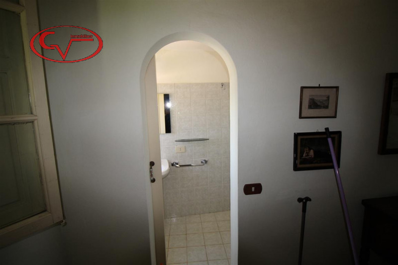 Immagine 38 di Villa in vendita  in via xxv aprile a Bucine