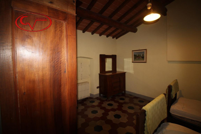 Immagine 44 di Villa in vendita  in via xxv aprile a Bucine