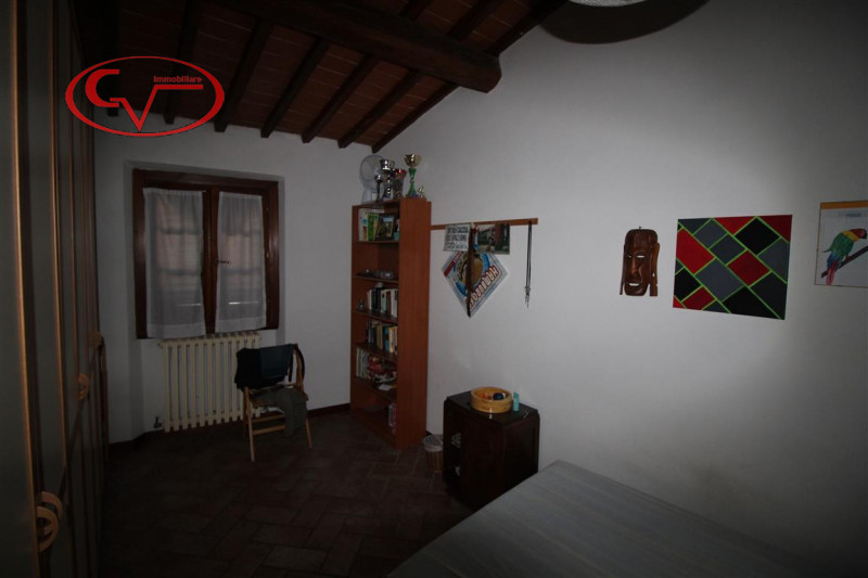 Immagine 58 di Villa in vendita  in via xxv aprile a Bucine