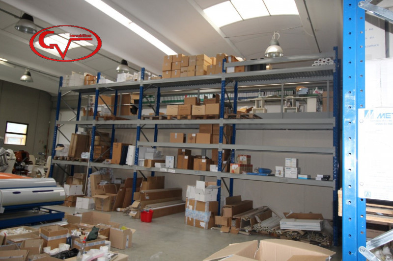 Immagine 10 di Capannone industriale in vendita  in via giacomo leopardi a Montevarchi