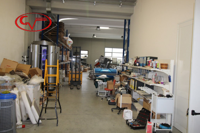 Immagine 11 di Capannone industriale in vendita  in via giacomo leopardi a Montevarchi