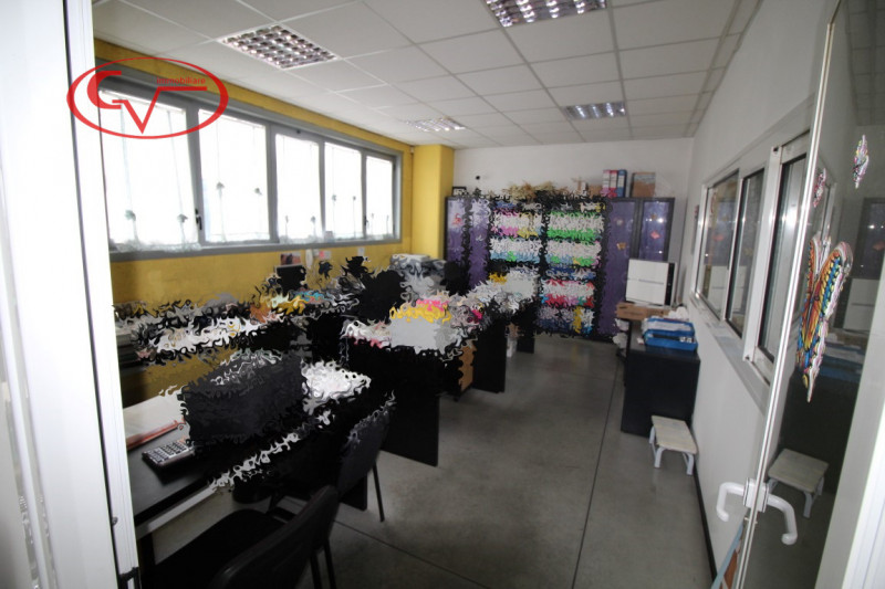 Immagine 19 di Capannone industriale in vendita  in via giacomo leopardi a Montevarchi