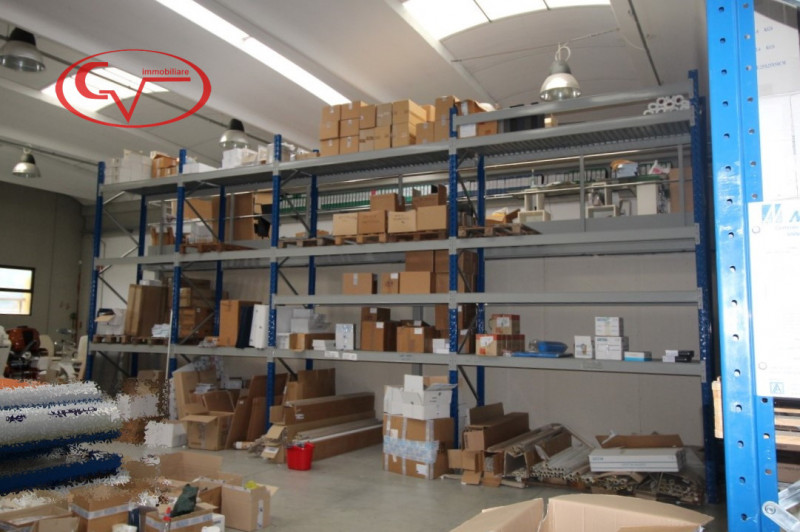 Immagine 31 di Capannone industriale in vendita  in via giacomo leopardi a Montevarchi