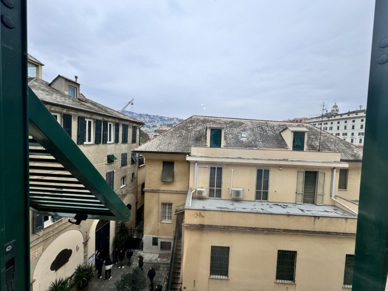 Immagine 11 di Appartamento in affitto  in VIA DEL MOLO a Genova
