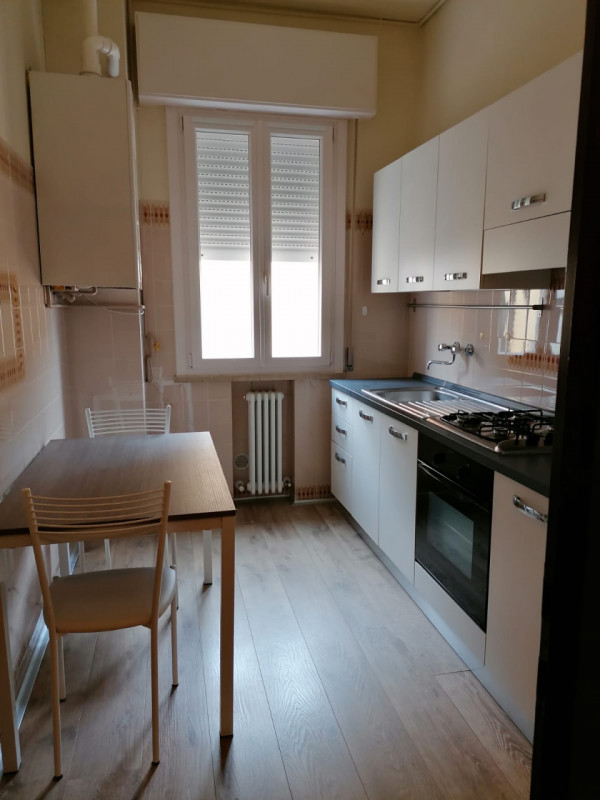 Immagine 6 di Appartamento in affitto  a Suzzara