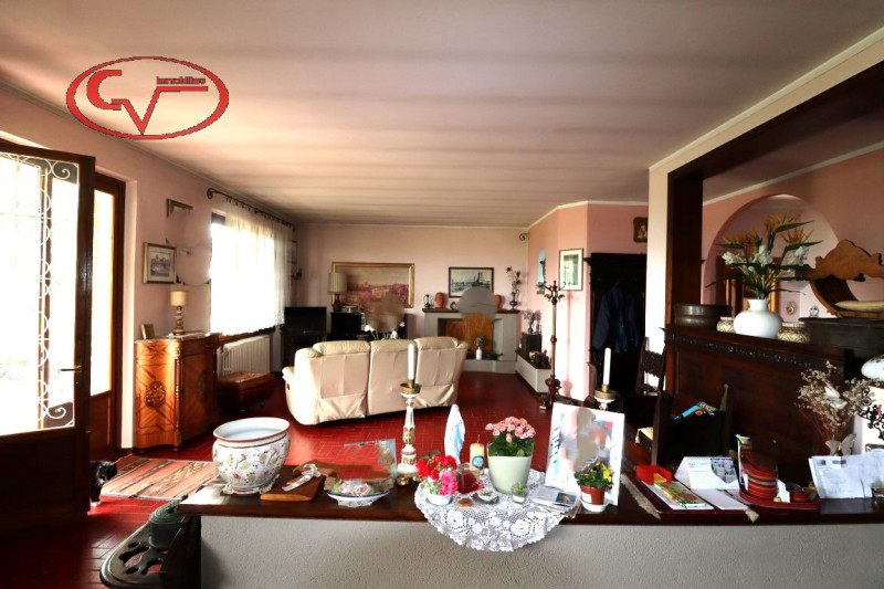 Immagine 10 di Villa in vendita  in chiantigiana a Cavriglia