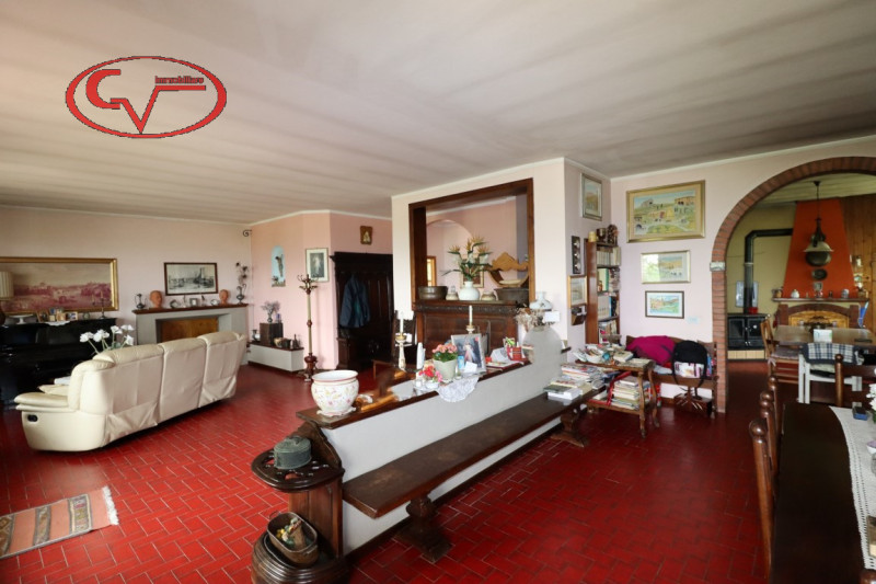 Immagine 16 di Villa in vendita  in chiantigiana a Cavriglia