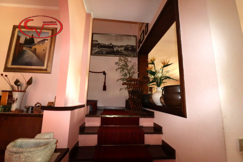 Immagine 20 di Villa in vendita  in chiantigiana a Cavriglia