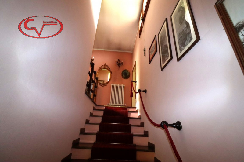 Immagine 24 di Villa in vendita  in chiantigiana a Cavriglia