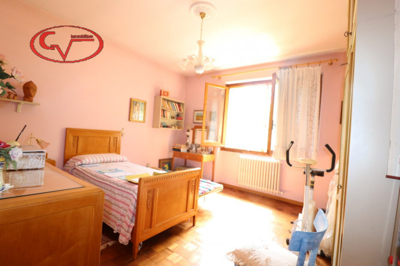 Immagine 25 di Villa in vendita  in chiantigiana a Cavriglia