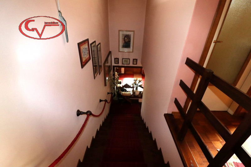 Immagine 31 di Villa in vendita  in chiantigiana a Cavriglia