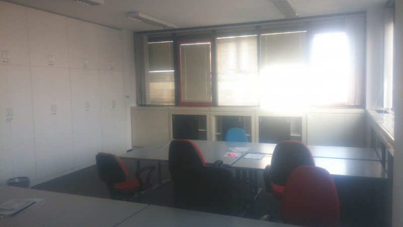 Immagine 4 di Ufficio in affitto  in PIAZZALE CORVETTO LUIGI EMANUELE a Milano