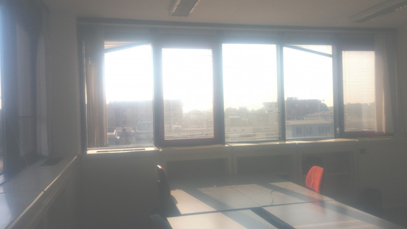 Immagine 12 di Ufficio in affitto  in PIAZZALE CORVETTO LUIGI EMANUELE a Milano