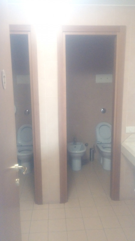 Immagine 15 di Ufficio in affitto  in PIAZZALE CORVETTO LUIGI EMANUELE a Milano