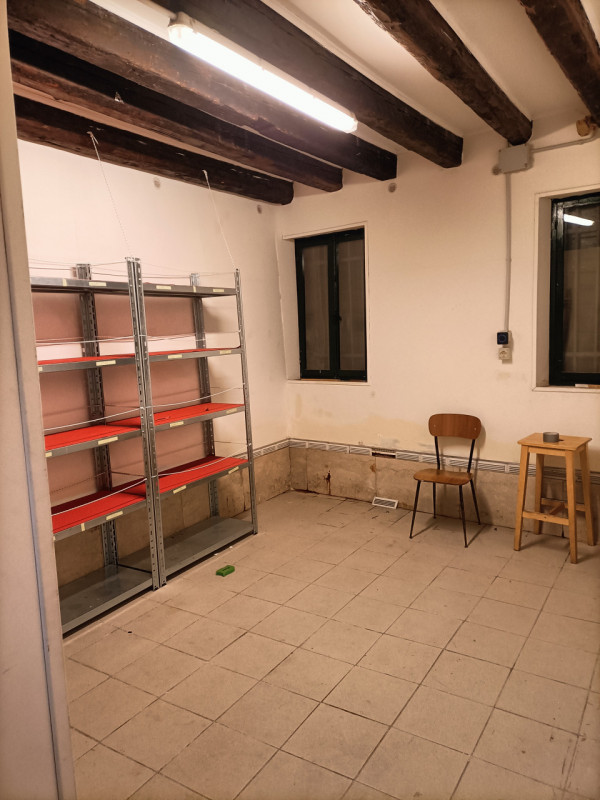 Immagine 7 di Magazzino in affitto  in SAN LIO a Venezia