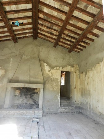 Immagine 7 di Rustico / casale in vendita  a Meldola