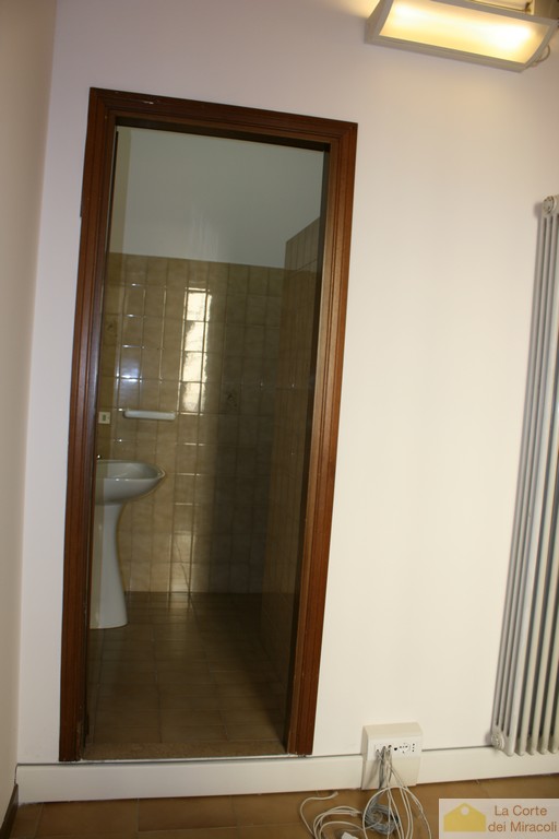 Immagine 5 di Ufficio in affitto  in Piazza del Castello 30 a Vicenza