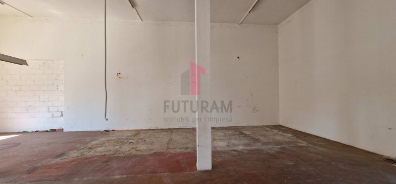 Immagine 6 di Negozio in affitto  a Torri Di Quartesolo