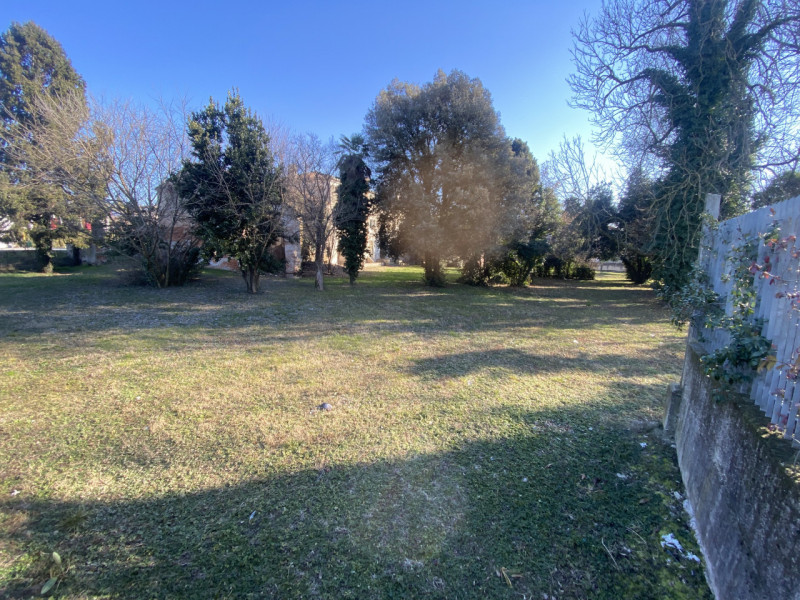 Immagine 13 di Villa in vendita  in Via della provvidenza a Rubano