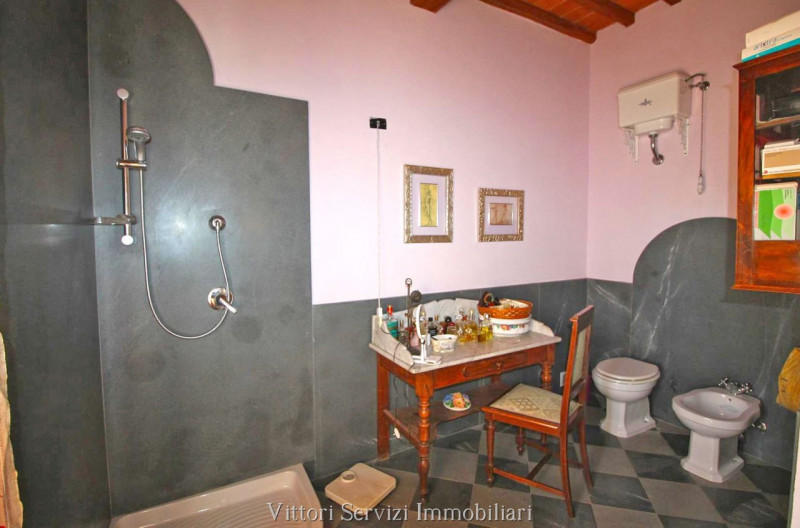 Immagine 37 di Rustico / casale in vendita  in sinalunga a Sinalunga