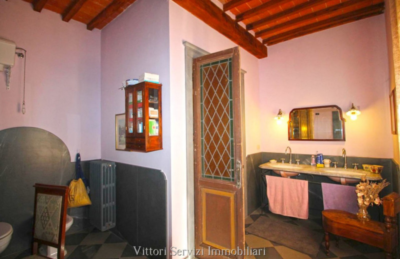 Immagine 38 di Rustico / casale in vendita  in sinalunga a Sinalunga